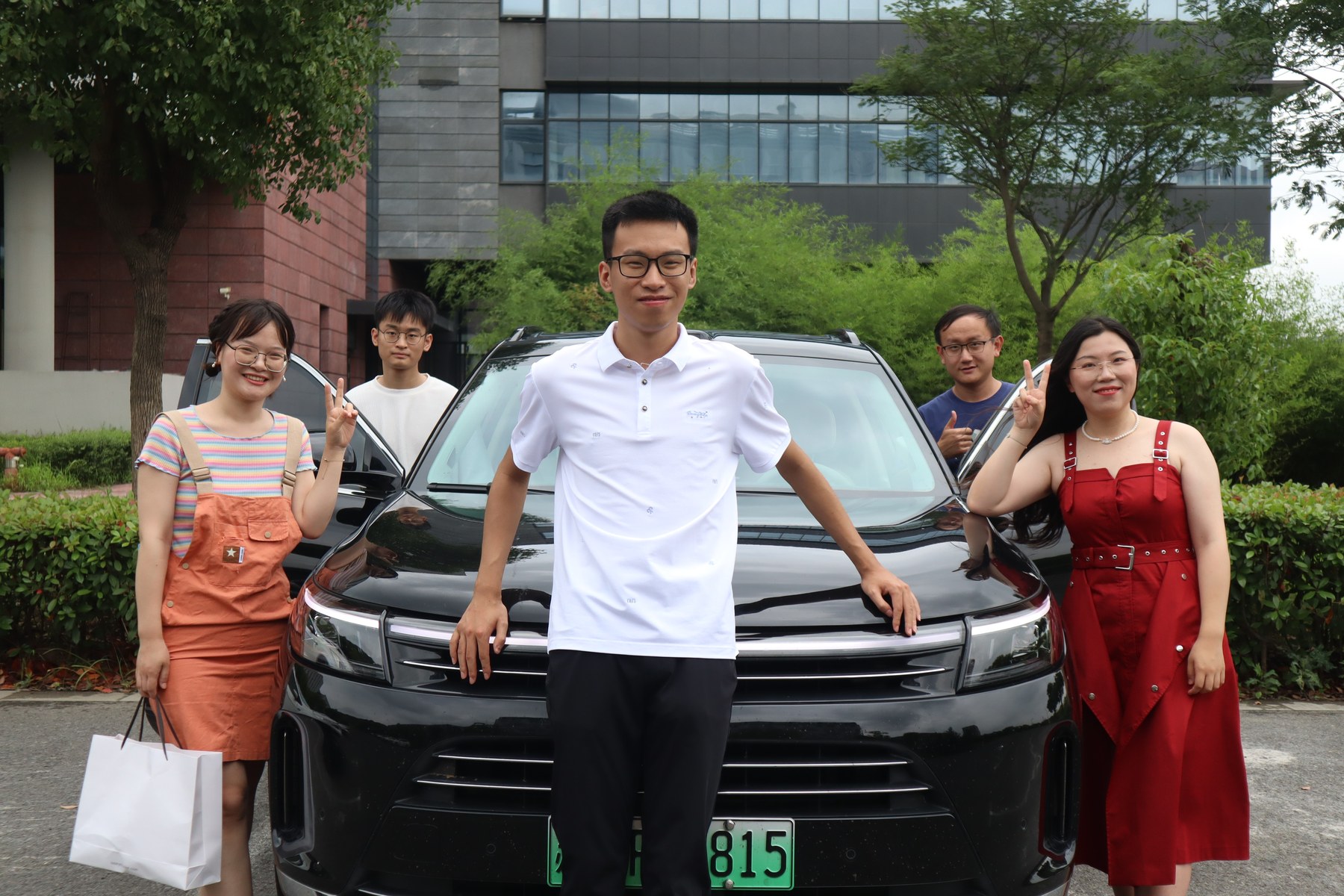 车前合影，下一站出发